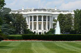 Read more about the article Trucking Community Anticipates White House Infrastructure Meeting