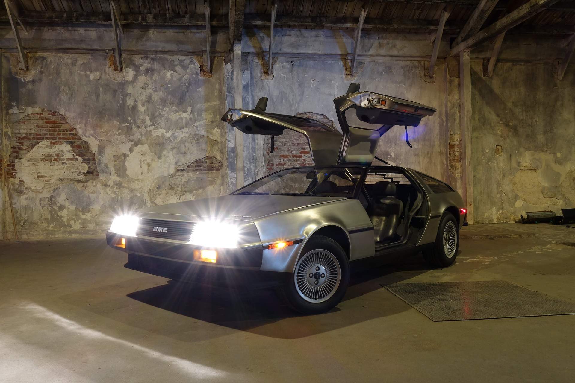 You are currently viewing DeLorean Comes Back To The Future!… As An Electric Vehicle?